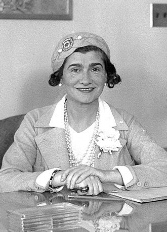 historia coco chanel|coco chanel biografia wikipedia.